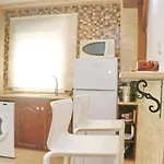 White * كونيل ذي لا فرونتيرا