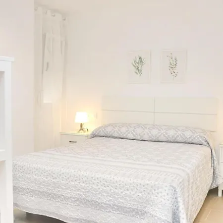 White Conil De La Frontera